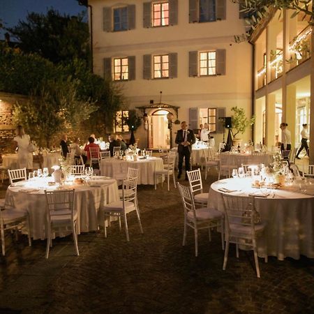 Albergo Castiglione Langhe Кастильоне-Тинелла Экстерьер фото