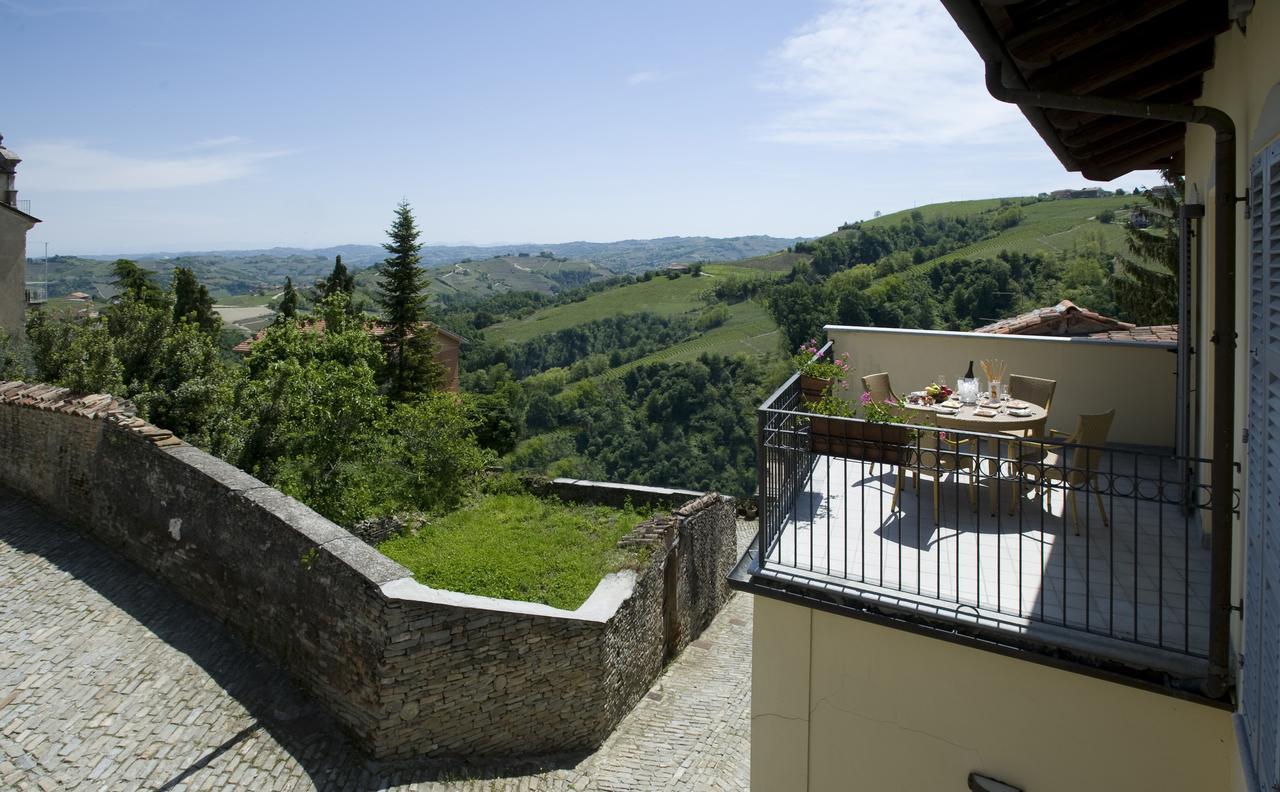 Albergo Castiglione Langhe Кастильоне-Тинелла Экстерьер фото